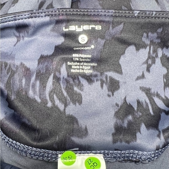 LAYER 8 leggings 7/8 length with extended waistband. NWT - Picture 4 of 6